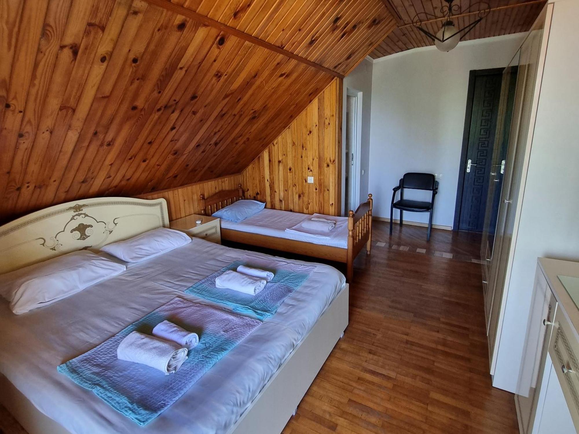 David Dali House Hotel Batumi Eksteriør billede