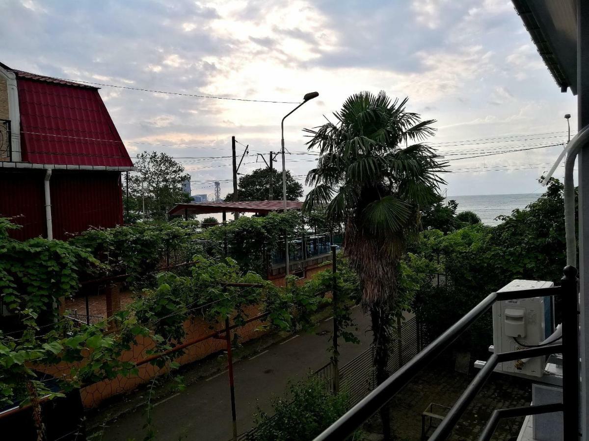 David Dali House Hotel Batumi Eksteriør billede