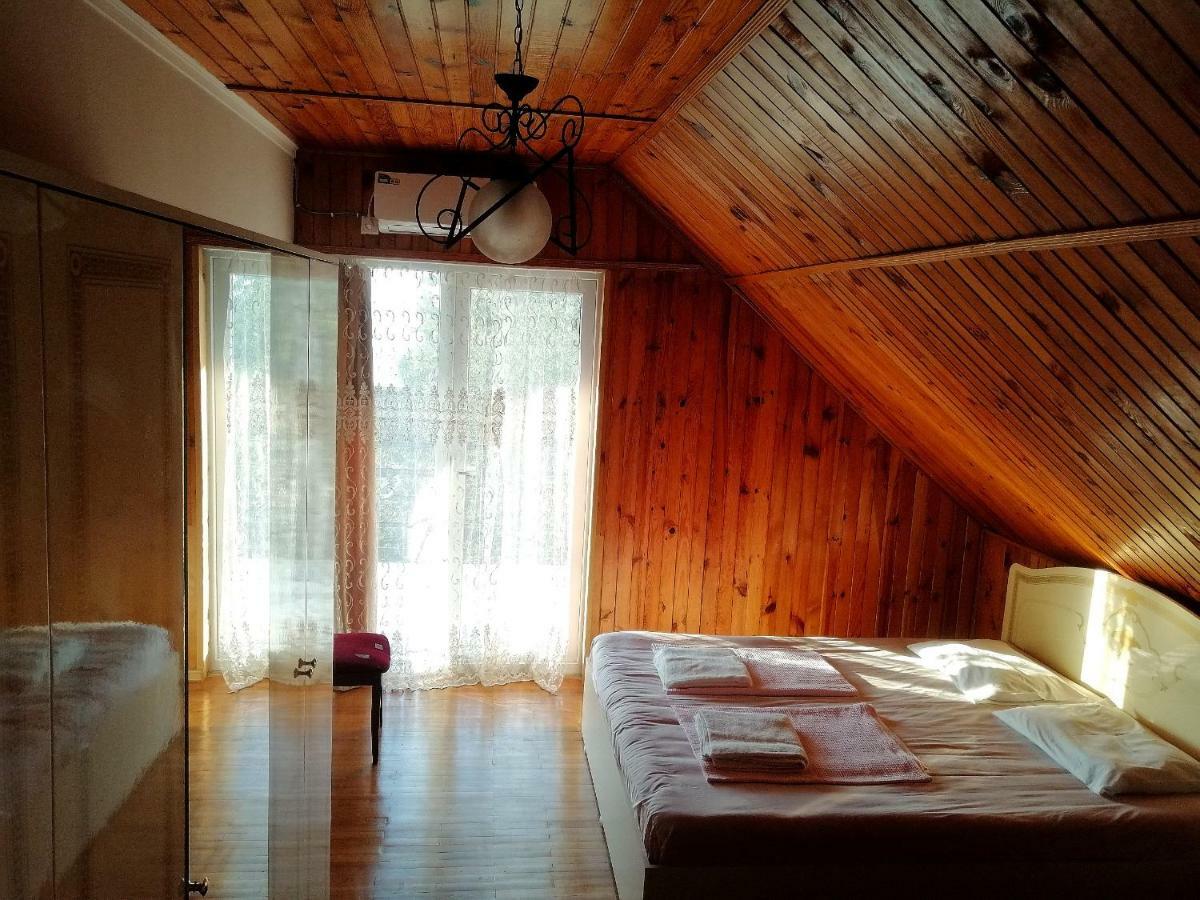 David Dali House Hotel Batumi Eksteriør billede