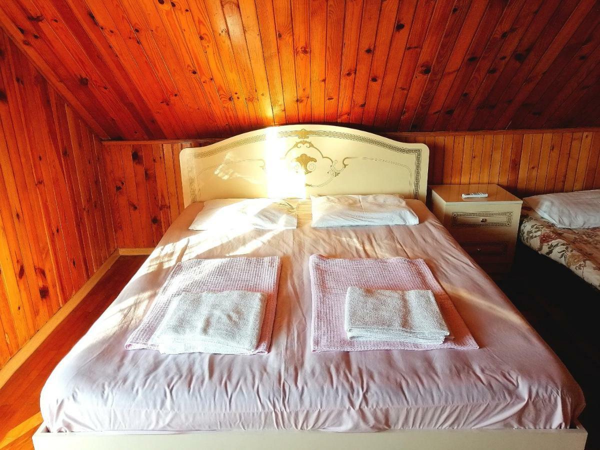 David Dali House Hotel Batumi Eksteriør billede